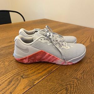 Nike Metcon CrossFit Shoes (Women)- 9.5